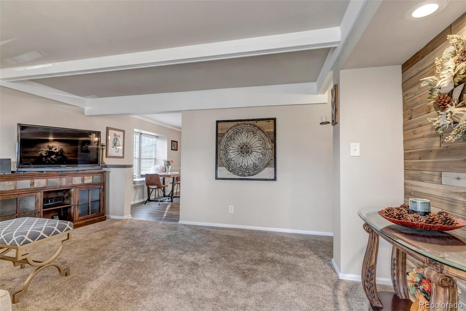 2955 W Chenango Avenue