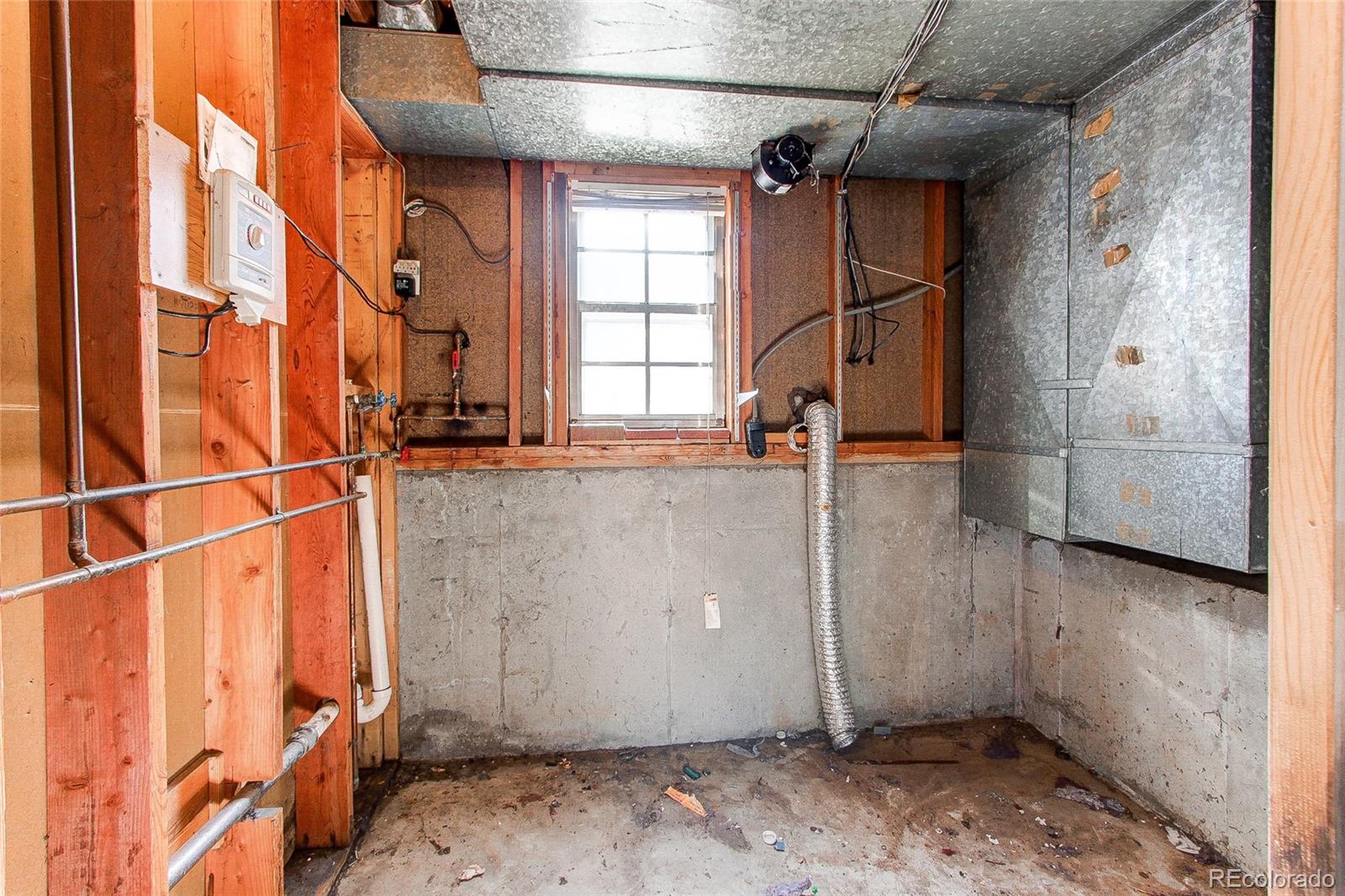 12832 Elmendorf Place