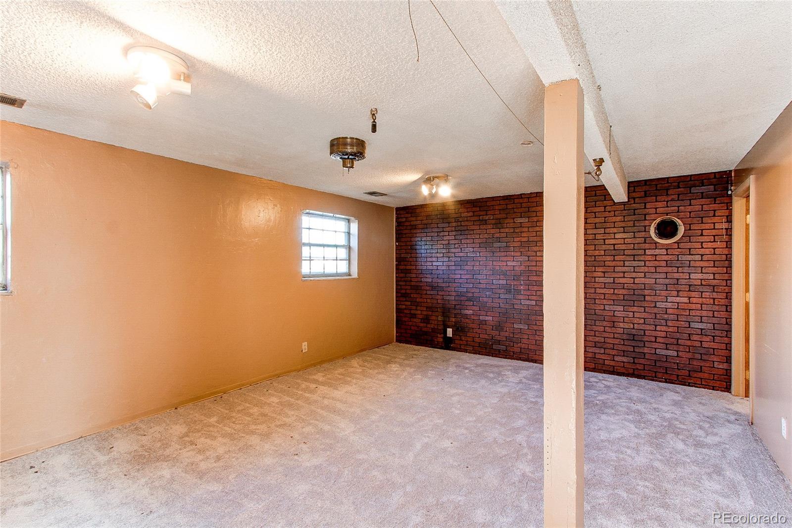 12832 Elmendorf Place