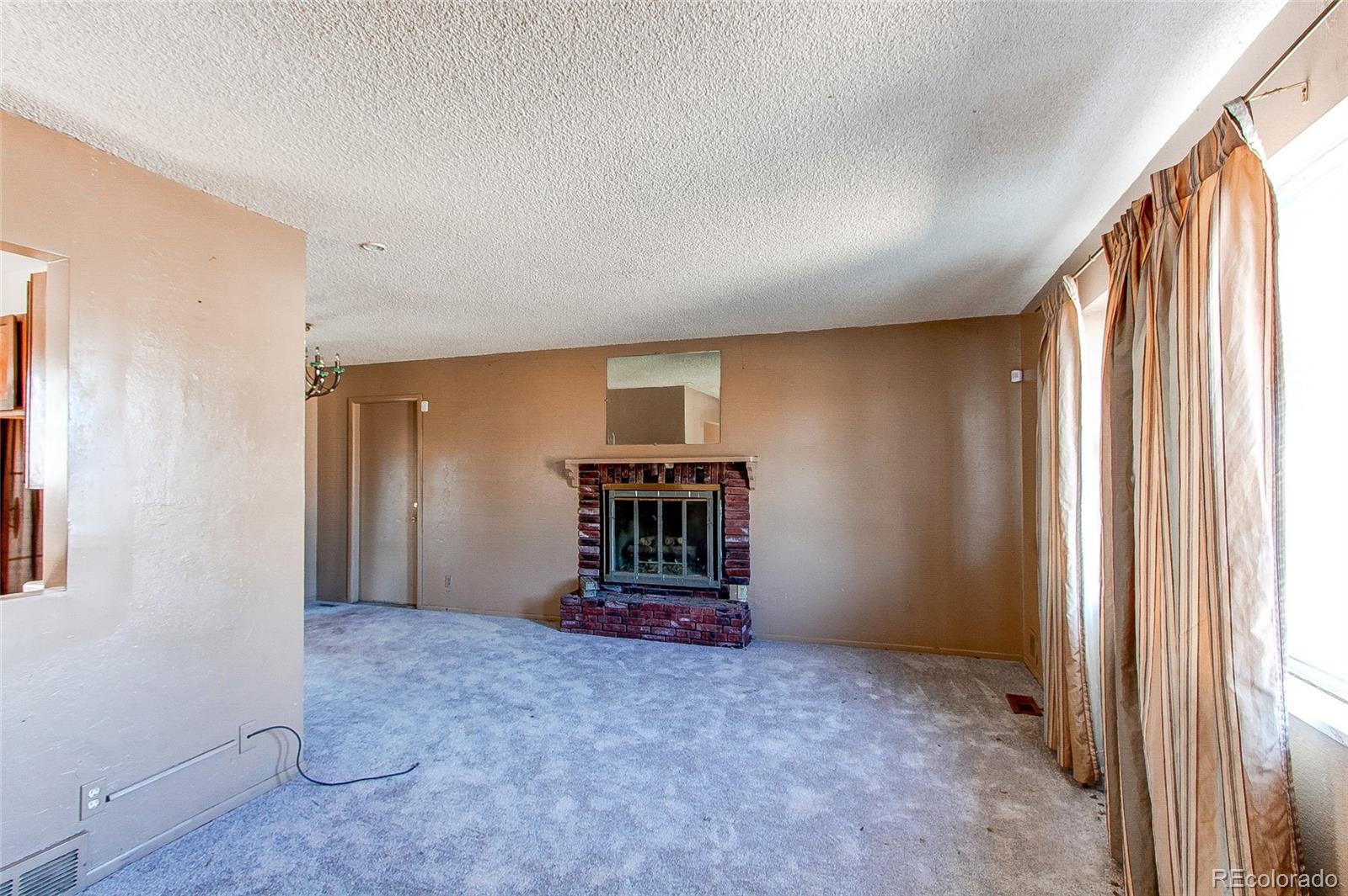 12832 Elmendorf Place