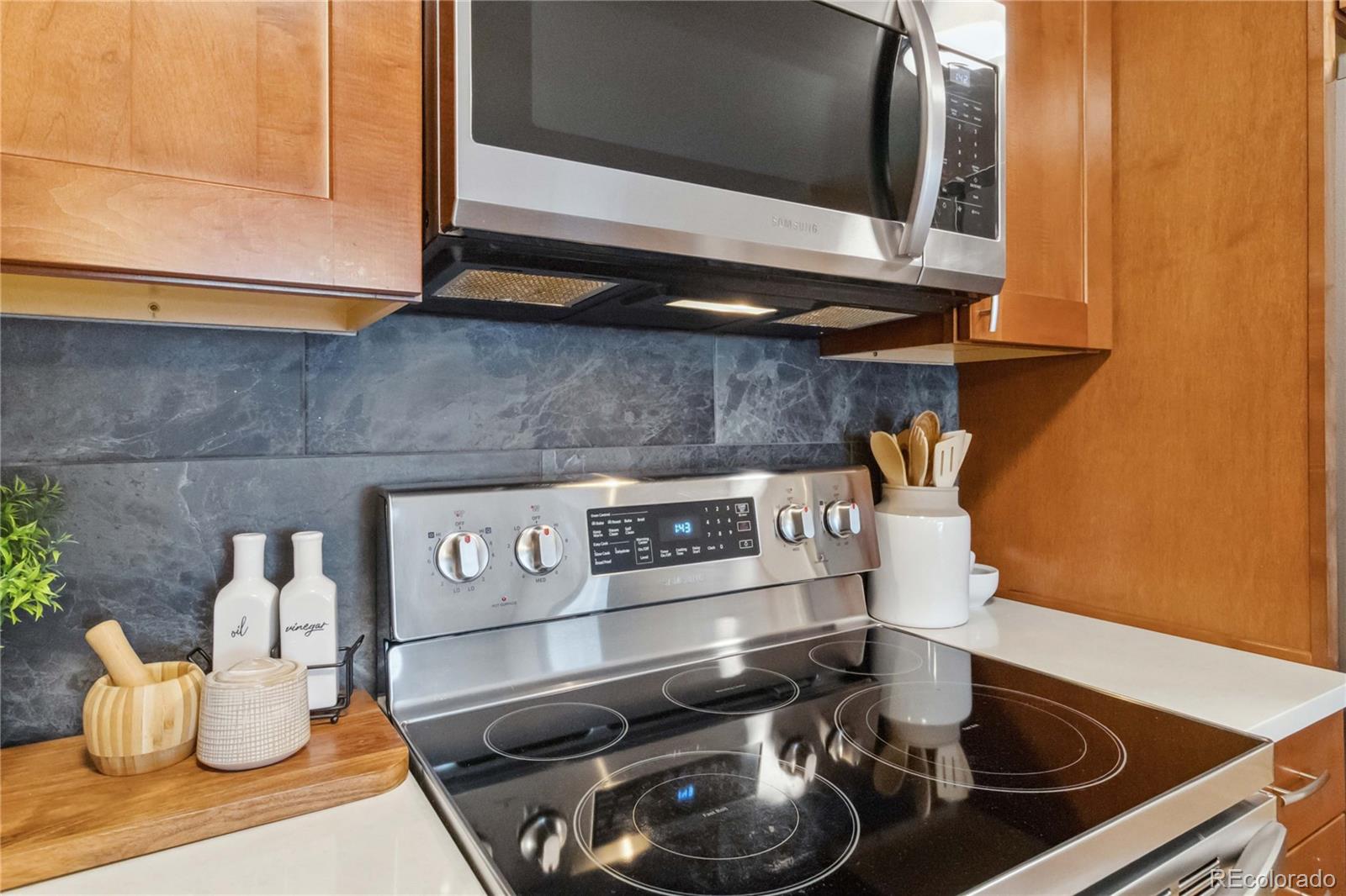 1410 York Street Unit: 35