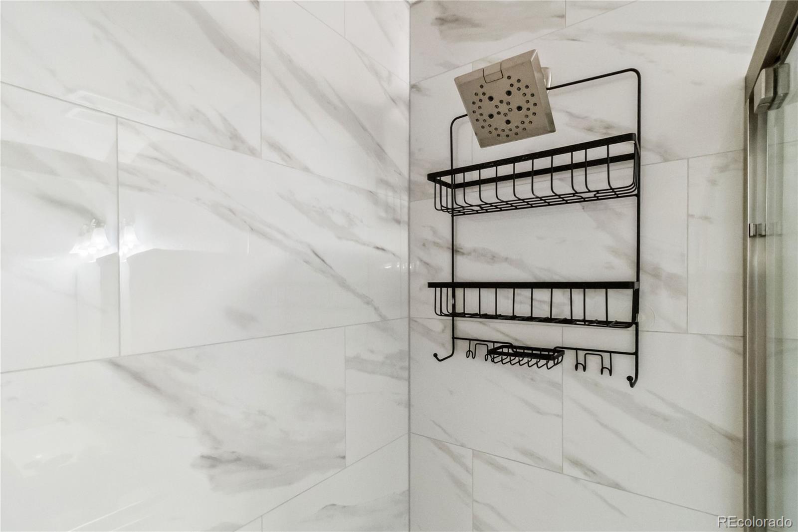 1410 York Street Unit: 35