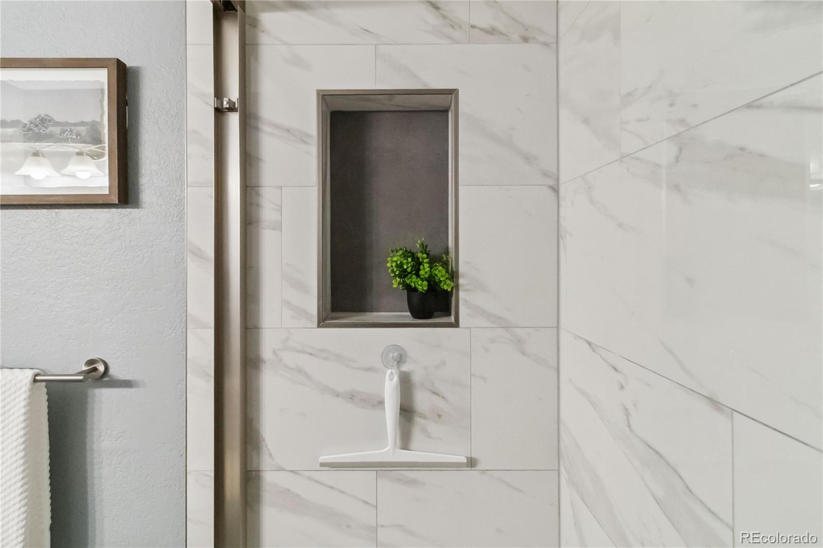 1410 York Street Unit: 35