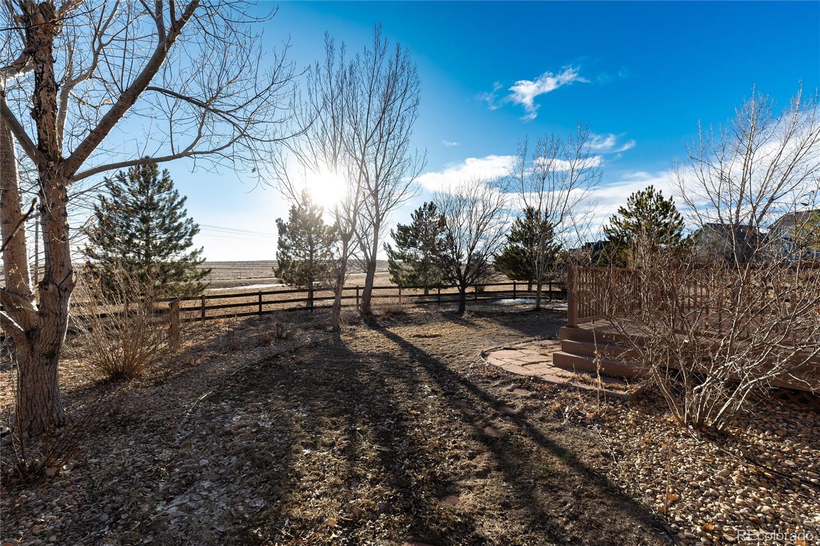 1120 Antelope Drive W