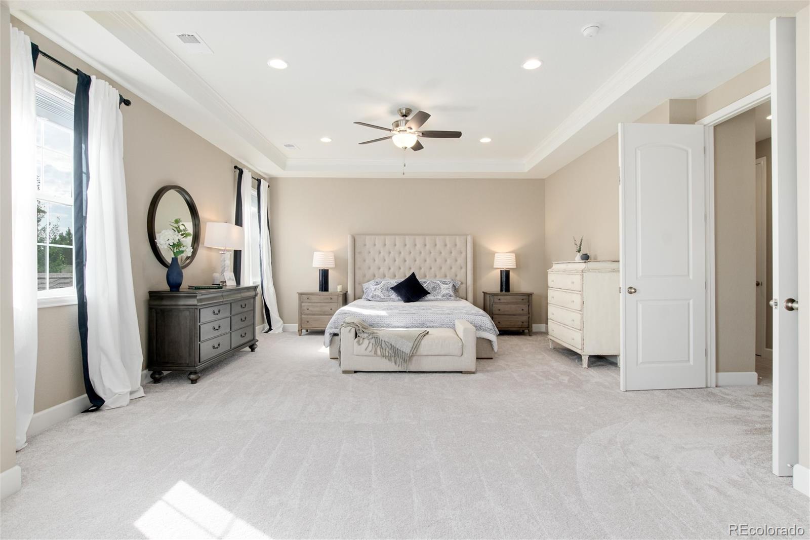 27564 E Canyon Place