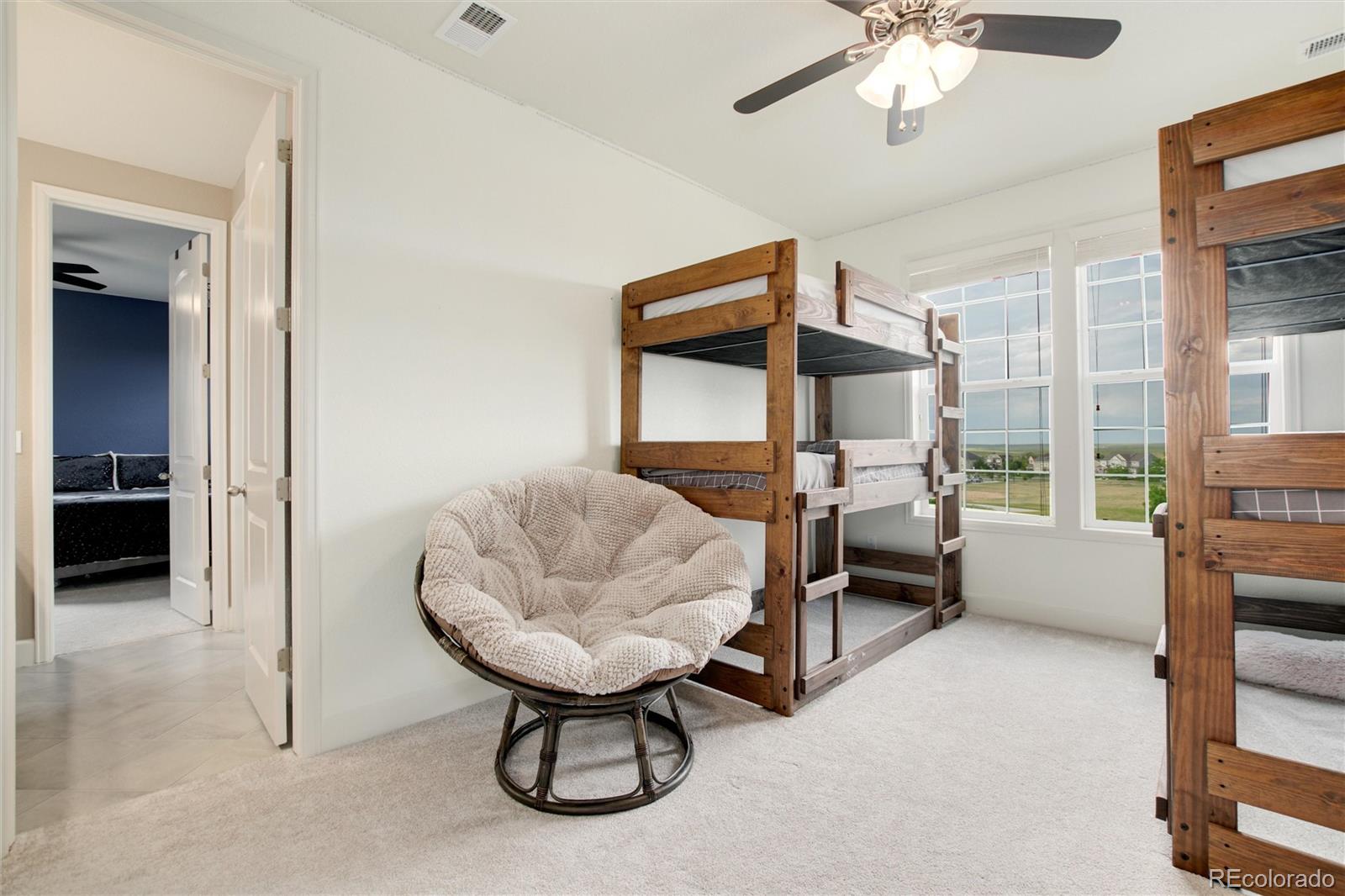 27564 E Canyon Place