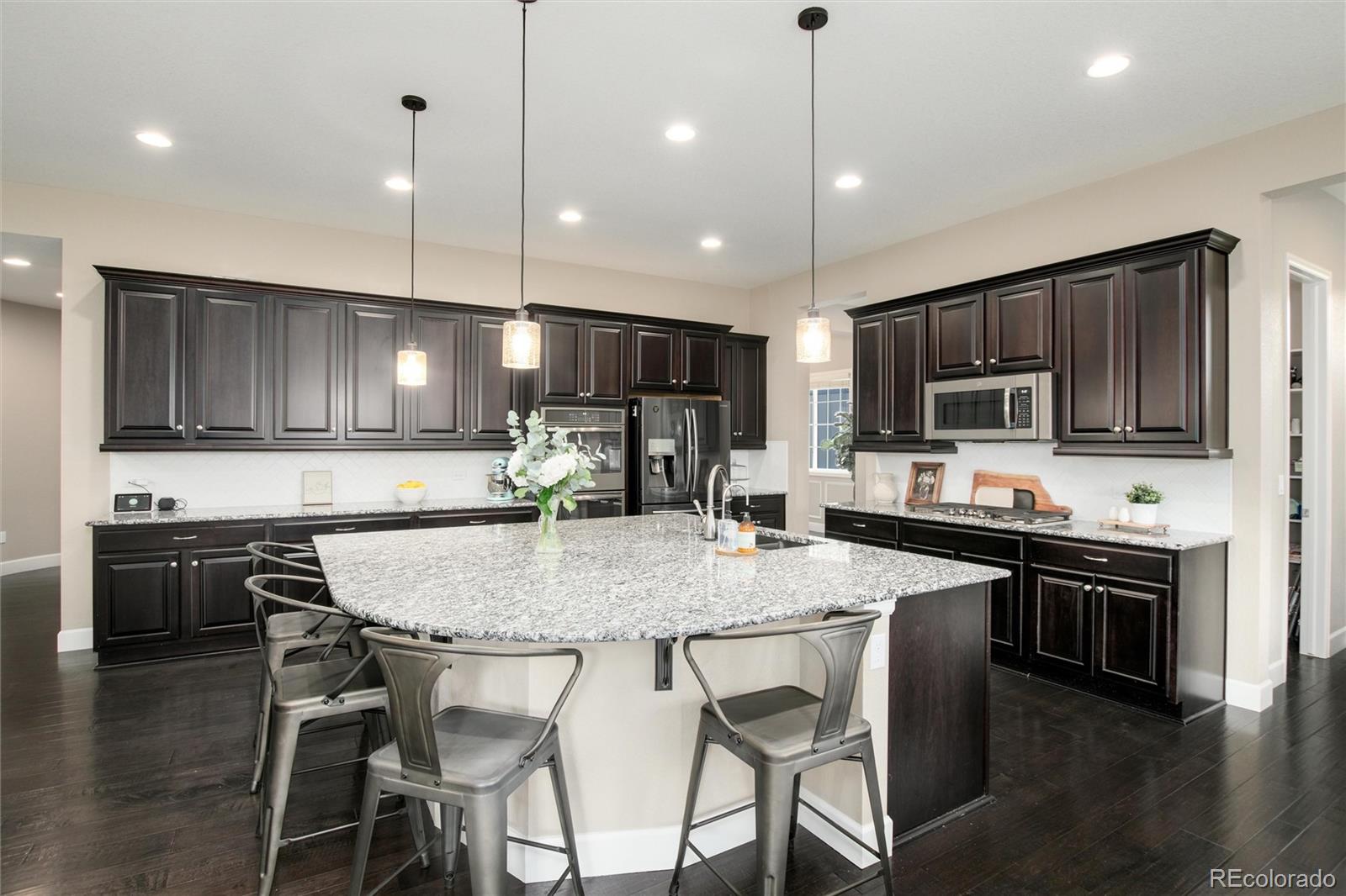 27564 E Canyon Place