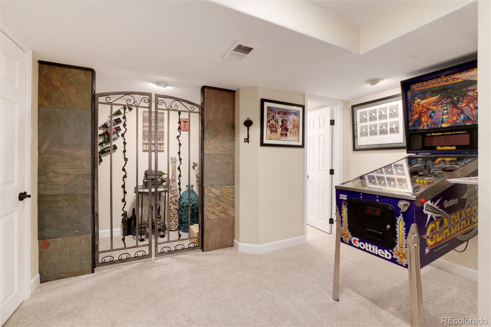 10094 White Oak Place