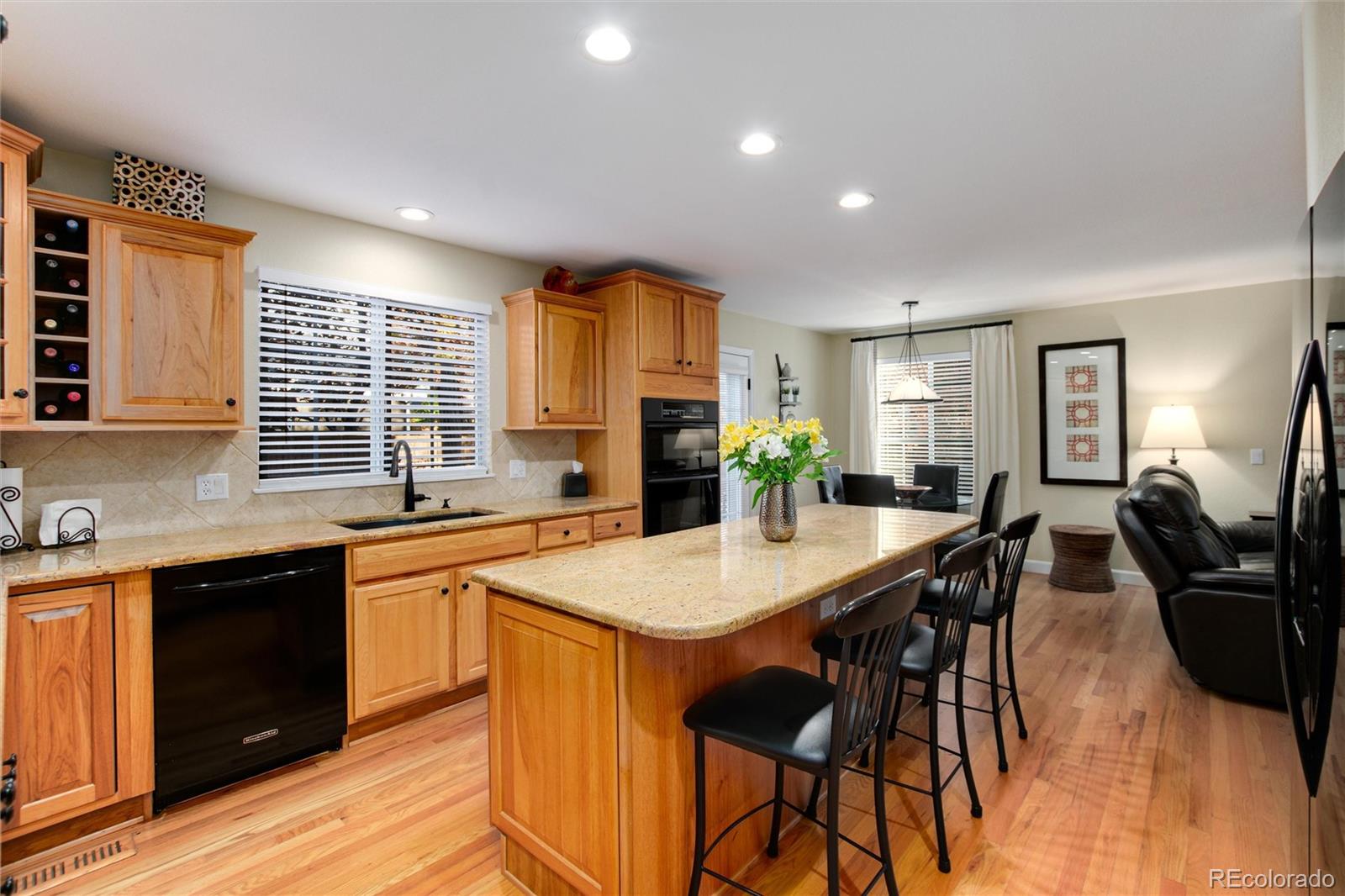 10094 White Oak Place