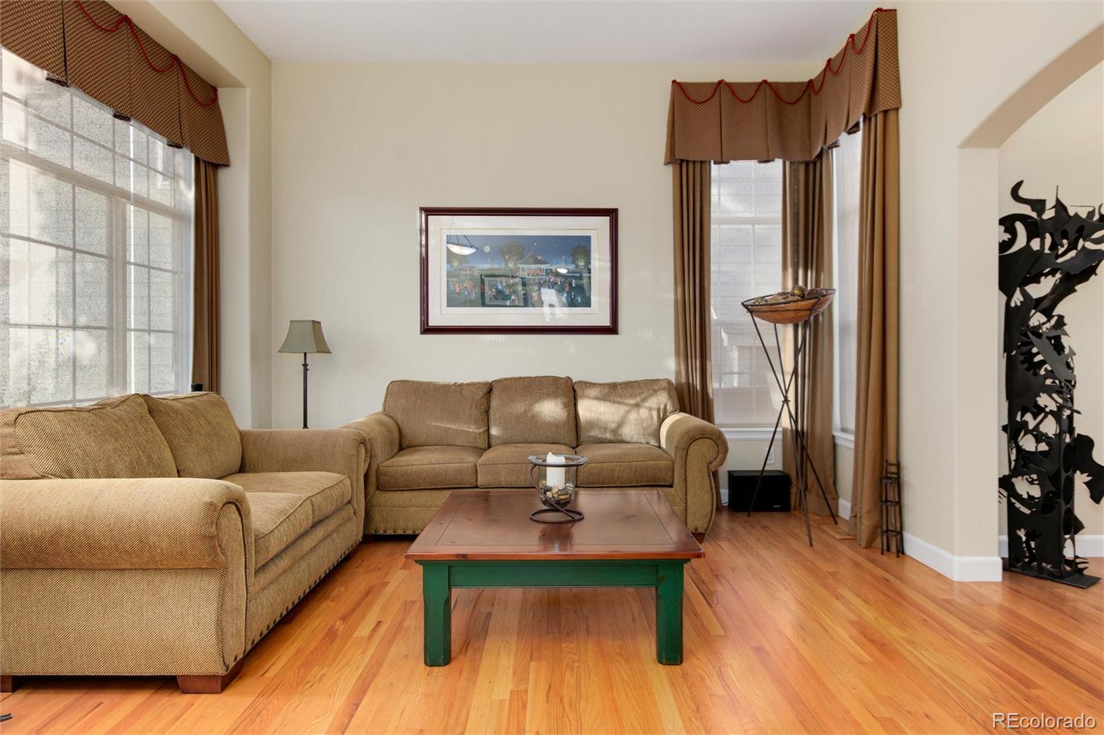 10094 White Oak Place