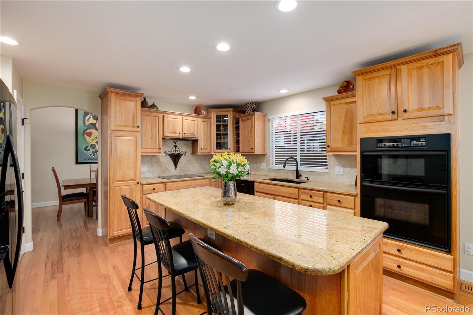 10094 White Oak Place