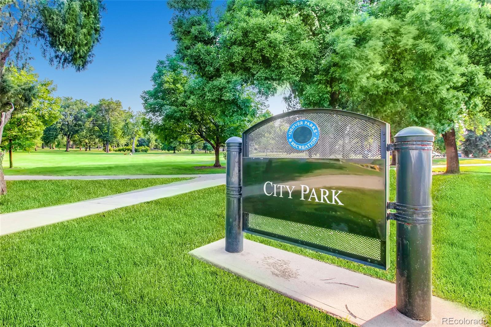 2610 N Fillmore Street