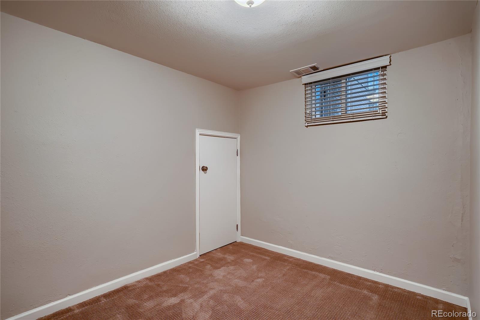 2610 N Fillmore Street