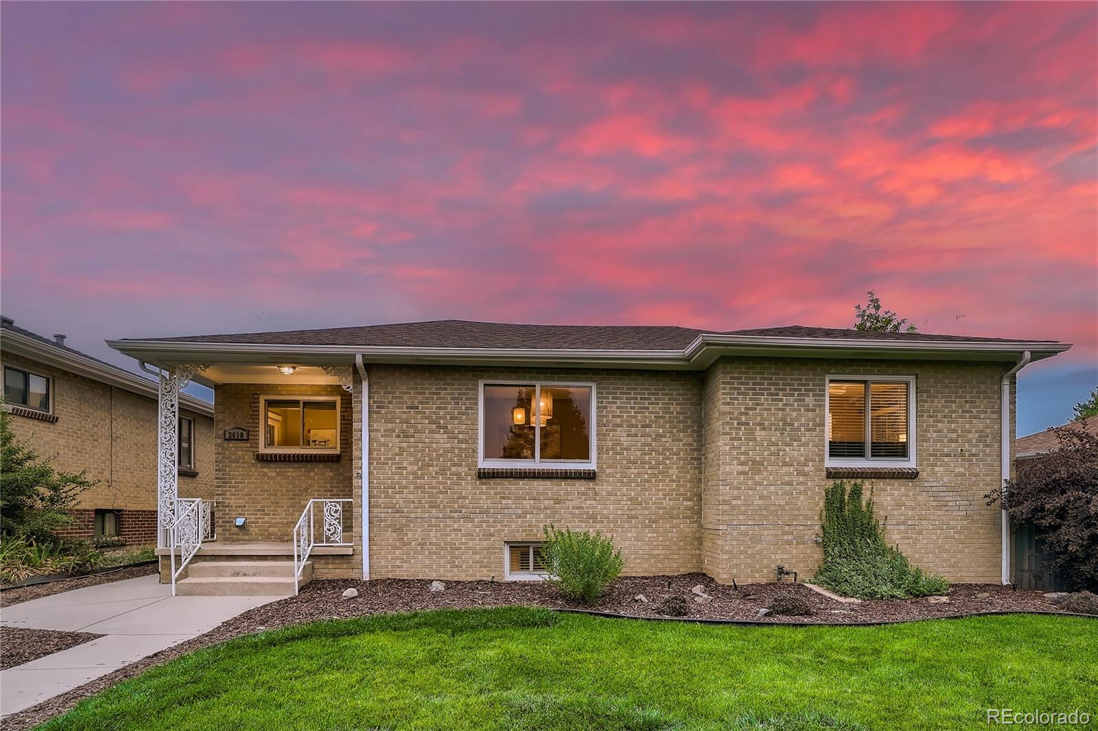 2610 N Fillmore Street