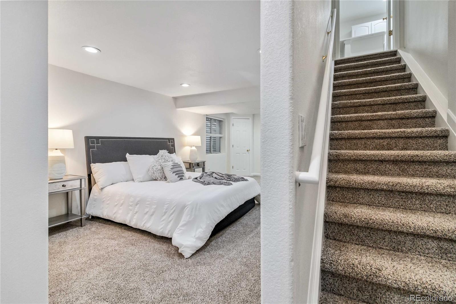 487 Rose Finch Circle