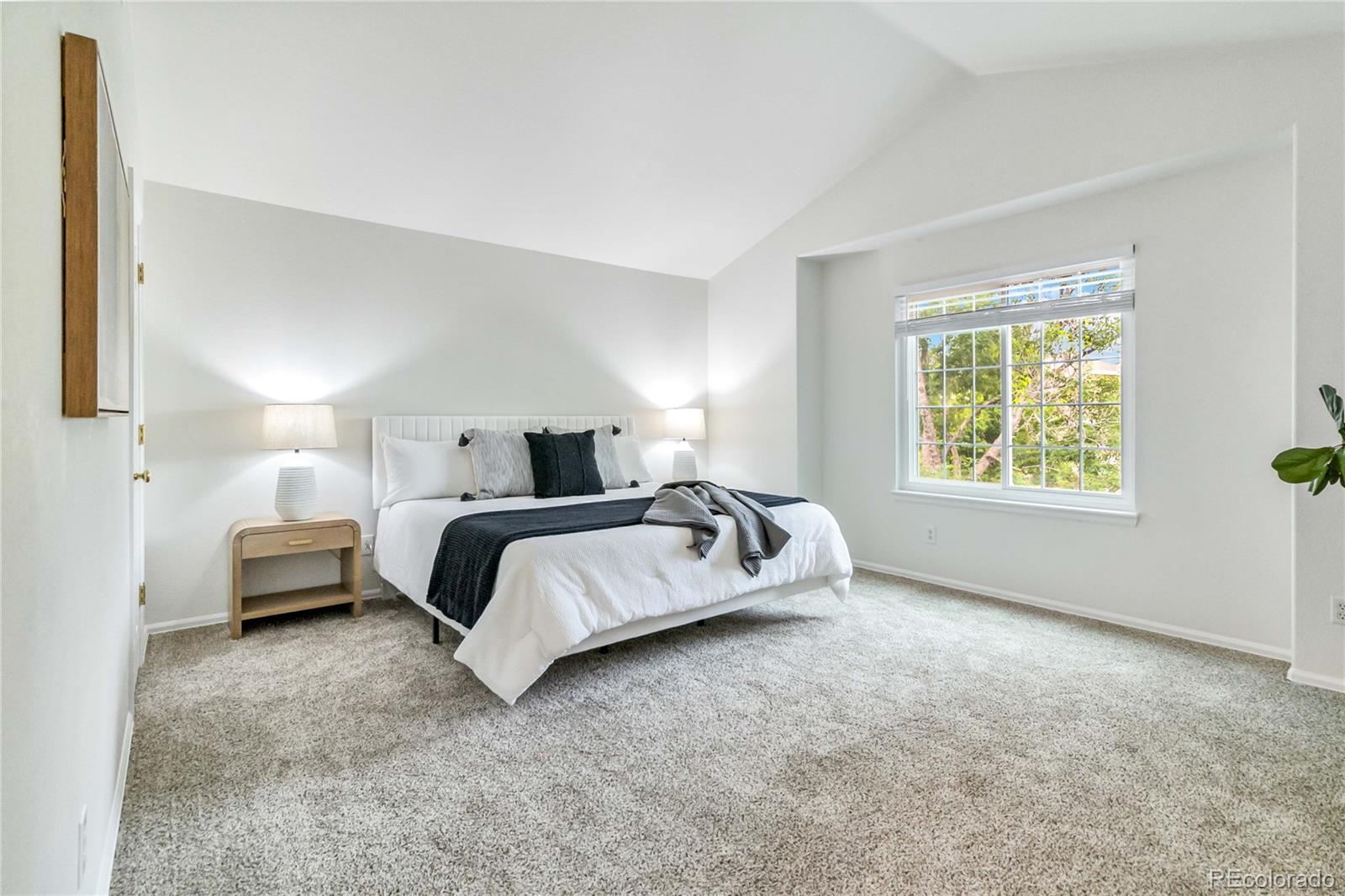 487 Rose Finch Circle