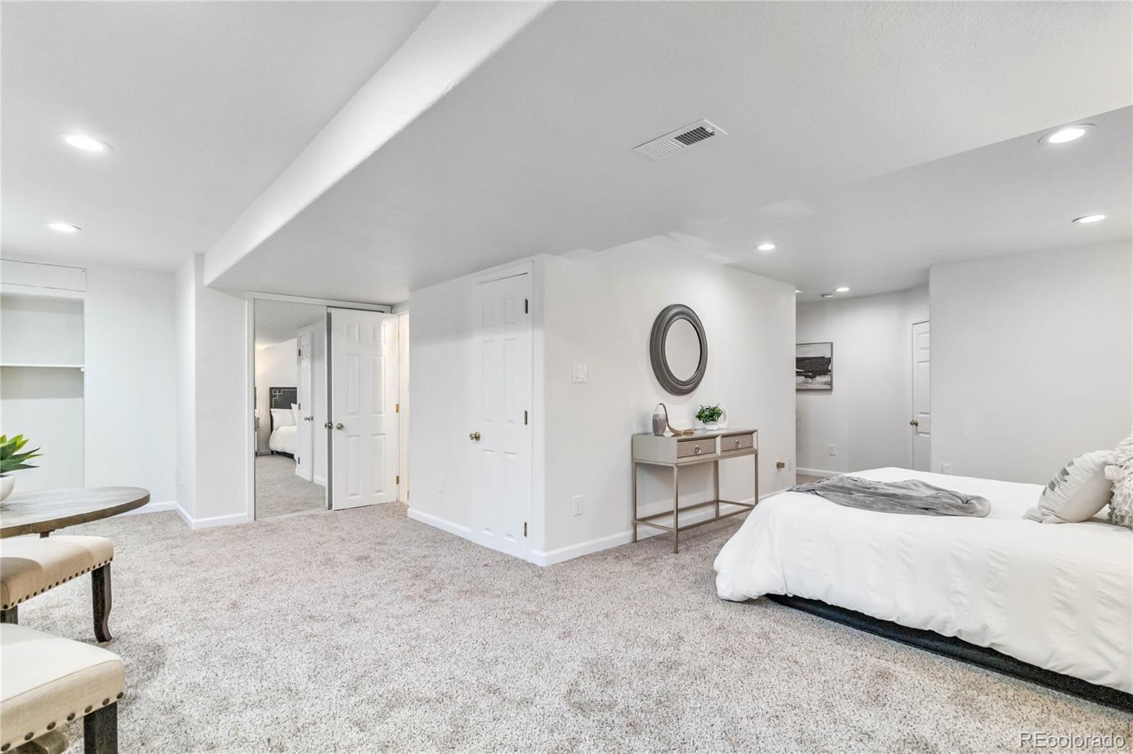 487 Rose Finch Circle