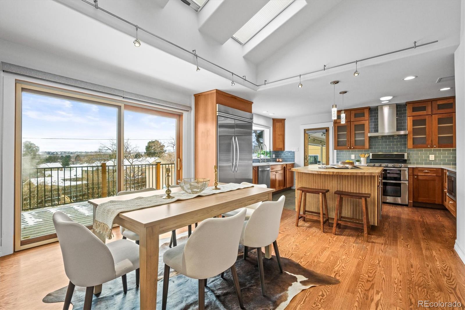 7250 W Vassar Avenue