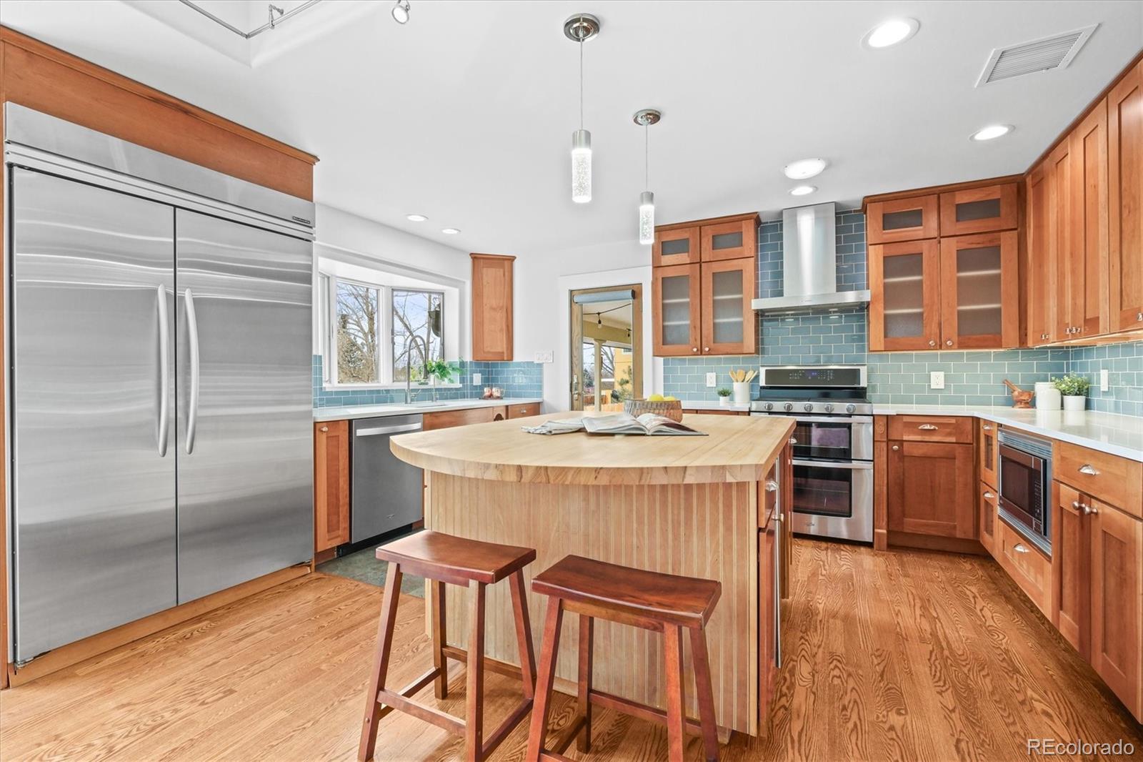 7250 W Vassar Avenue