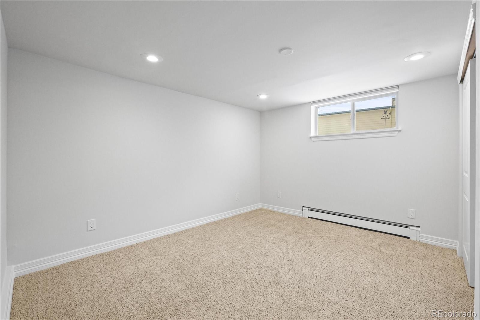 7250 W Vassar Avenue