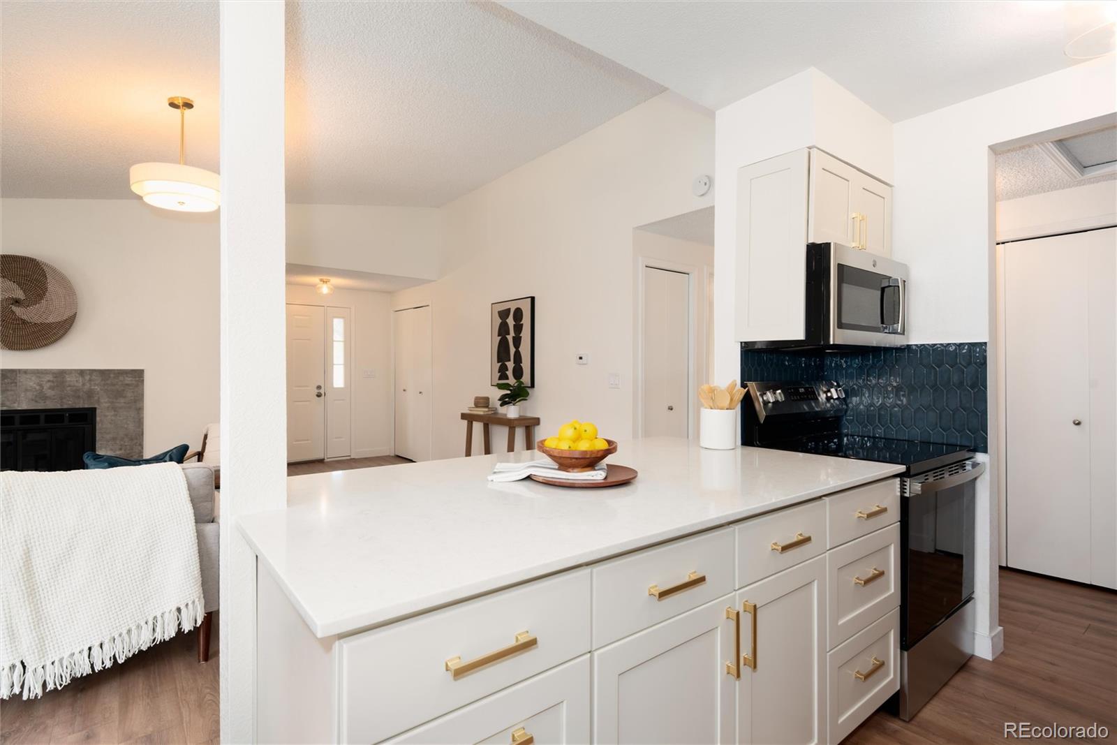 8422 Everett Way Unit: D