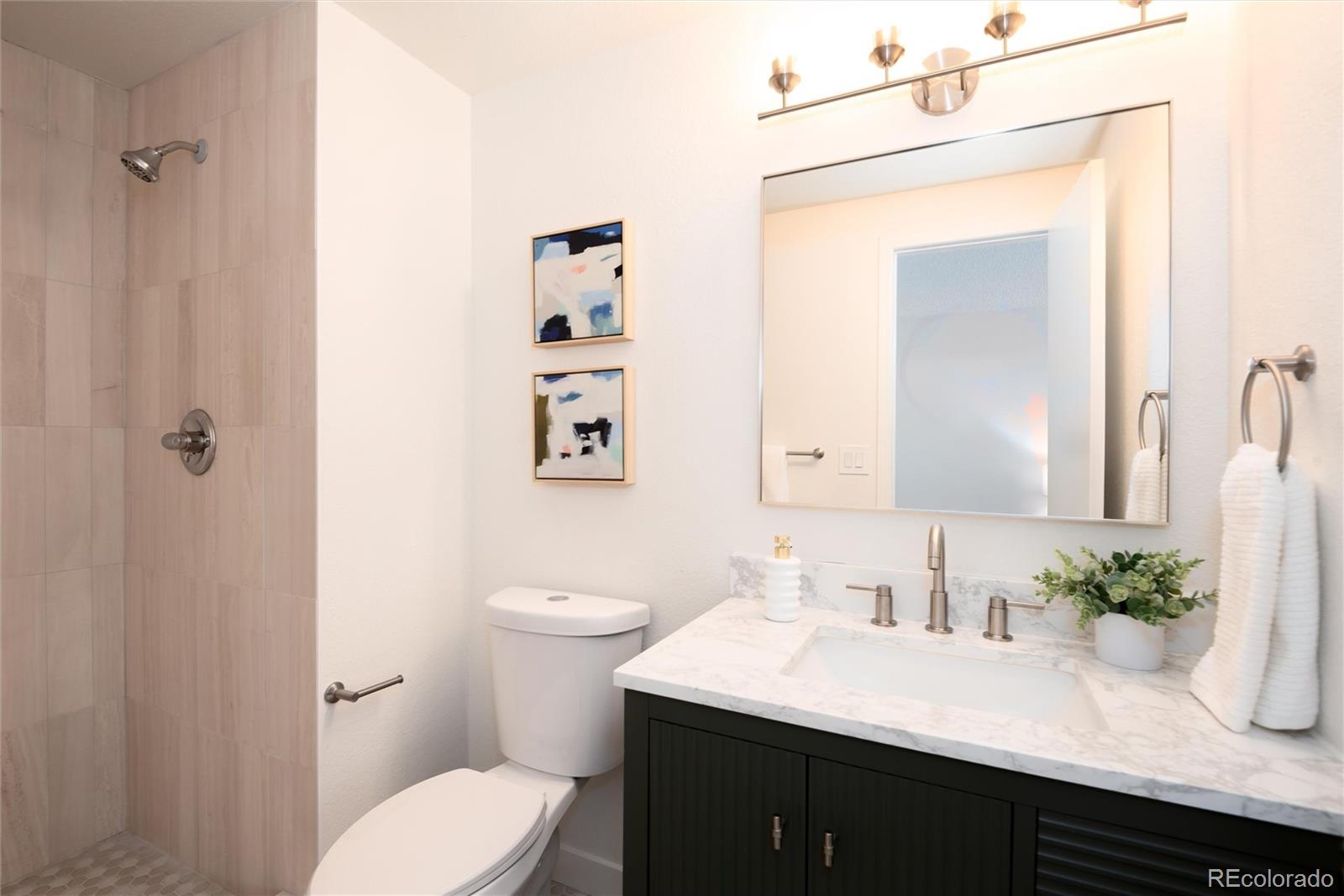 8422 Everett Way Unit: D