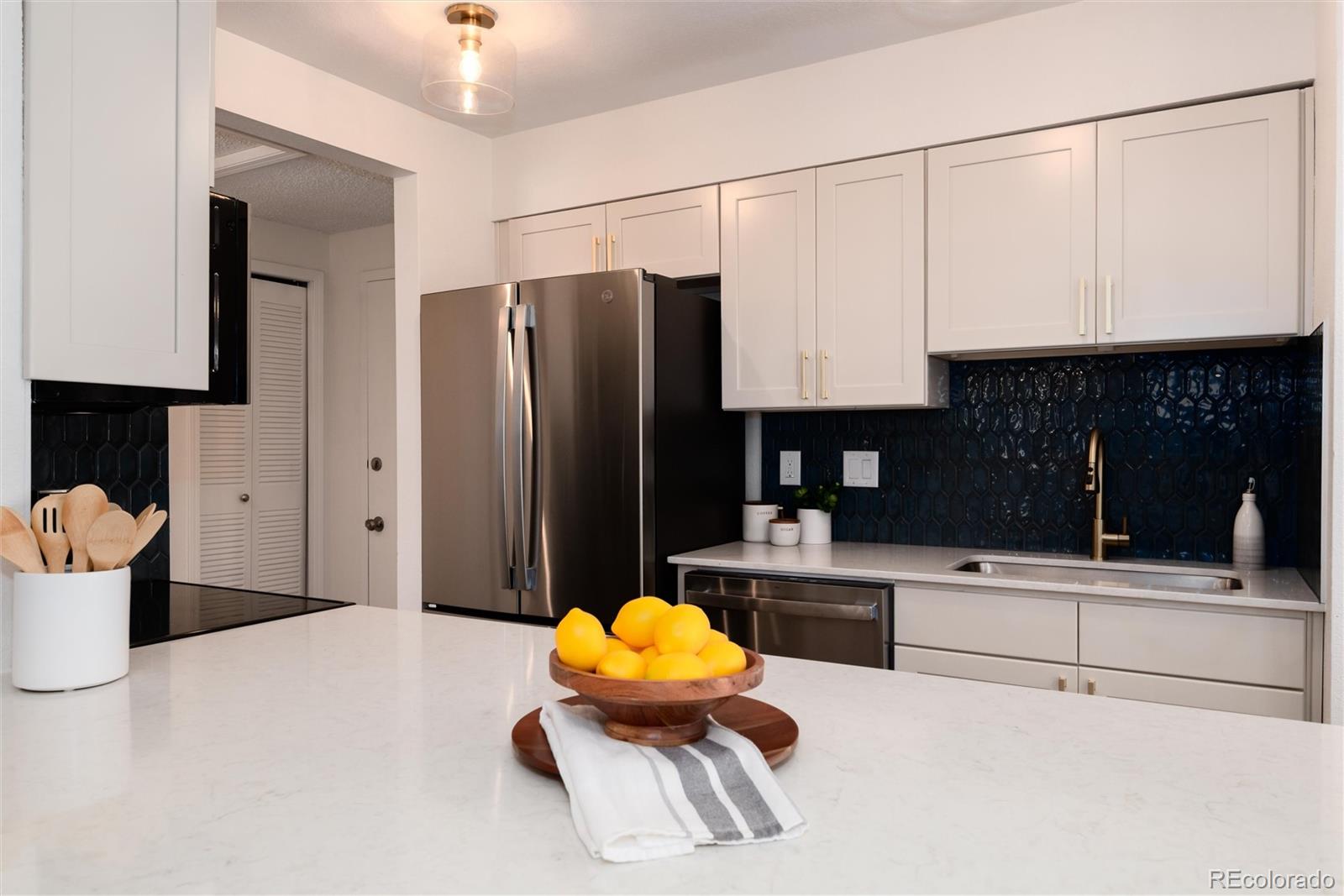 8422 Everett Way Unit: D