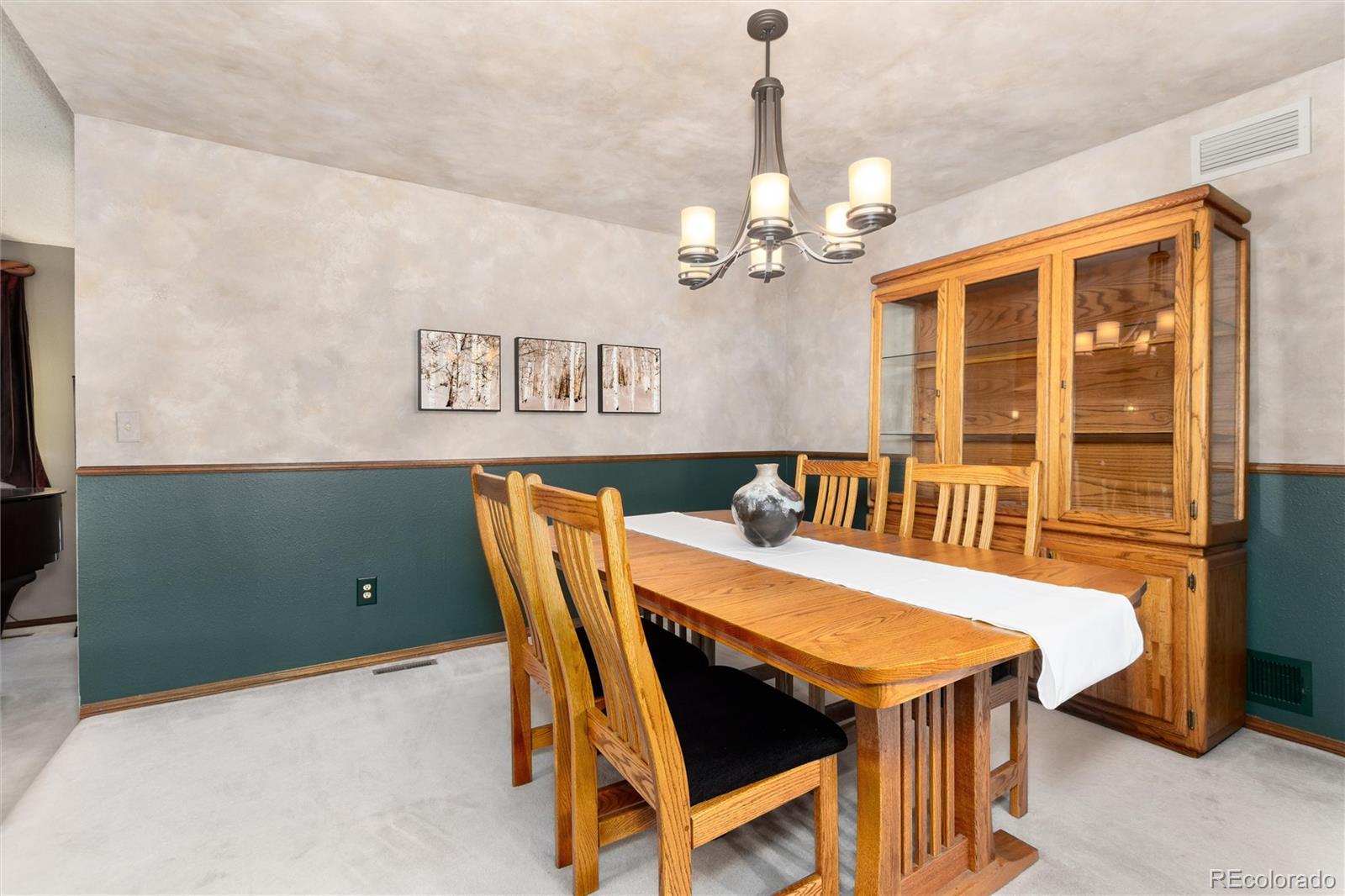 4652 S Quitman Street