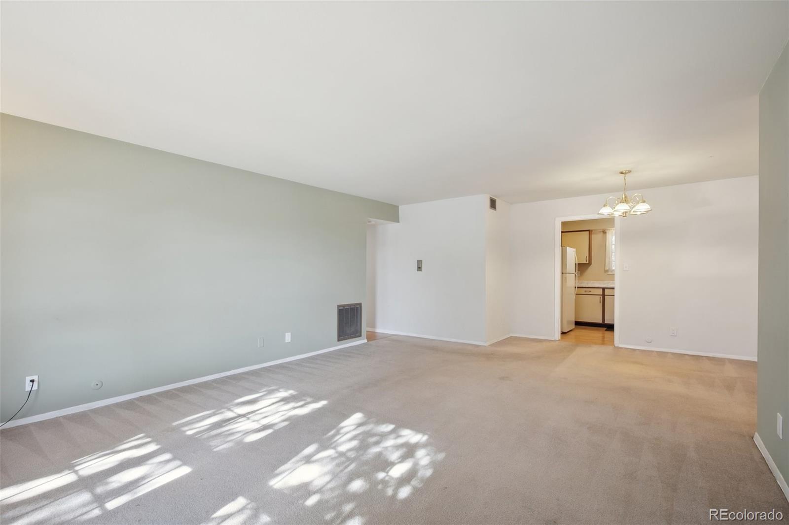2902 Airport Road Unit: 207