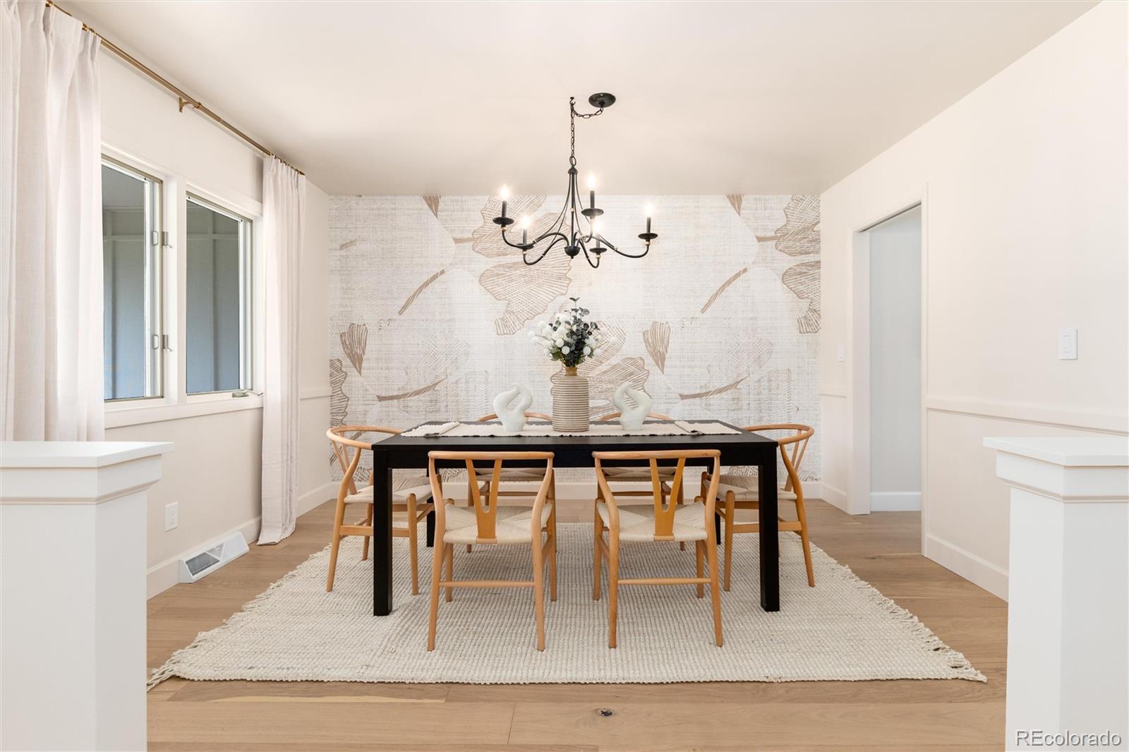 5815 W Plymouth Drive