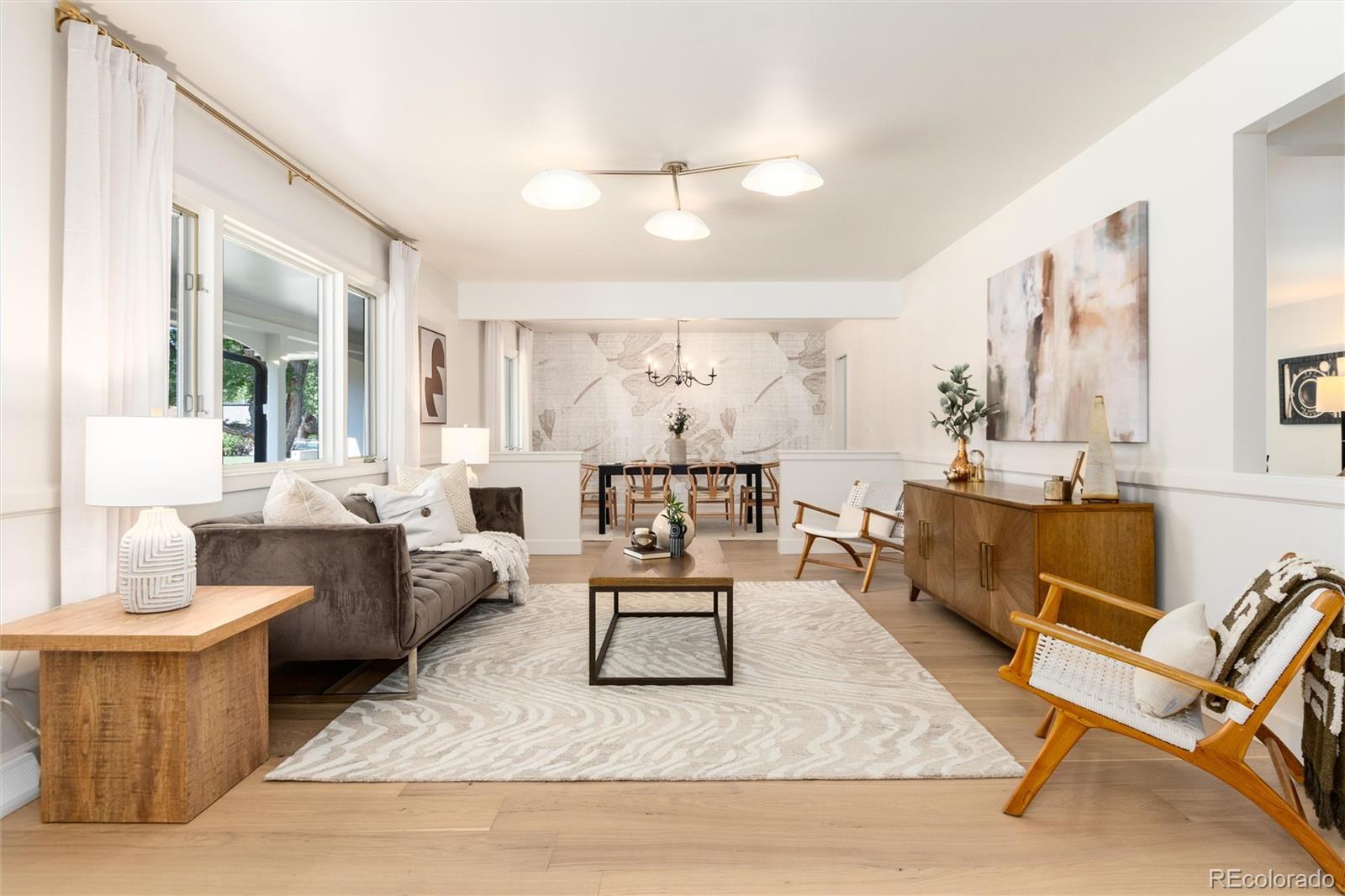 5815 W Plymouth Drive