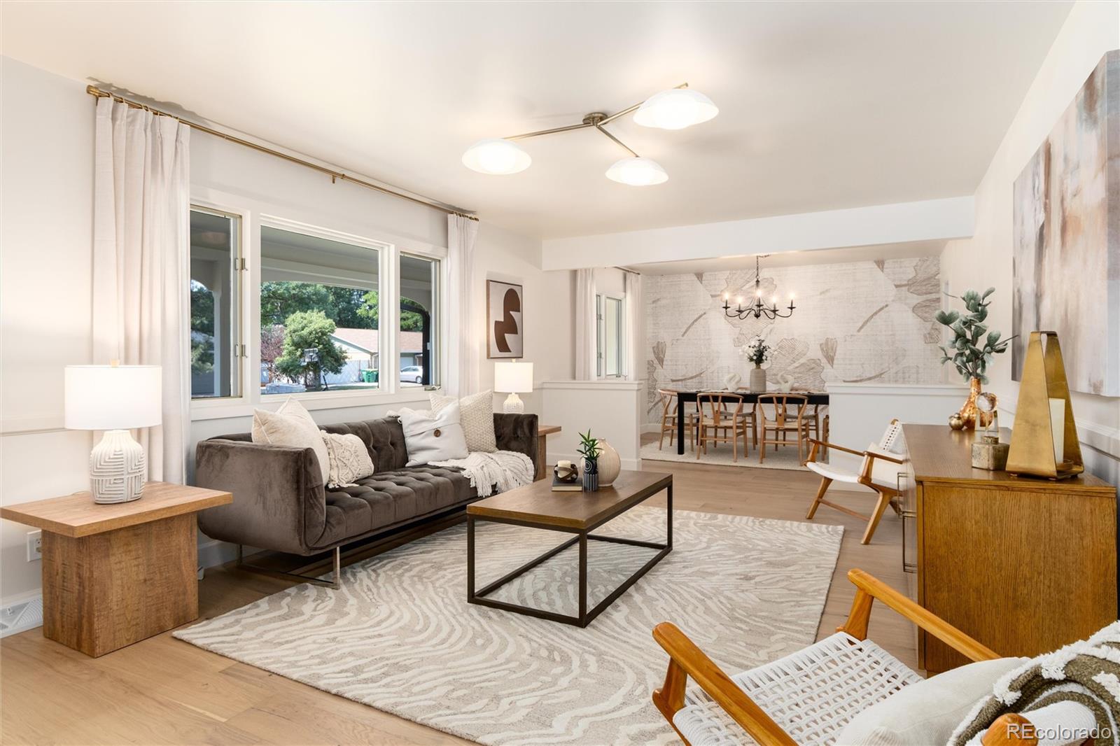 5815 W Plymouth Drive