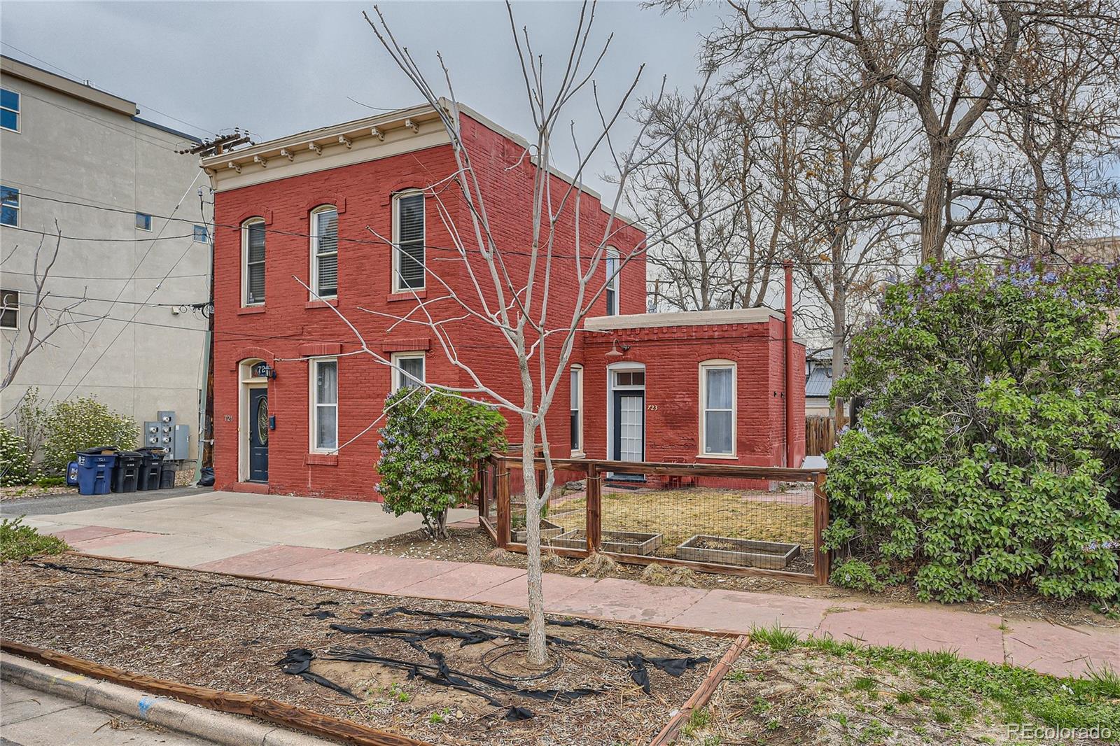 721 E 22nd Avenue