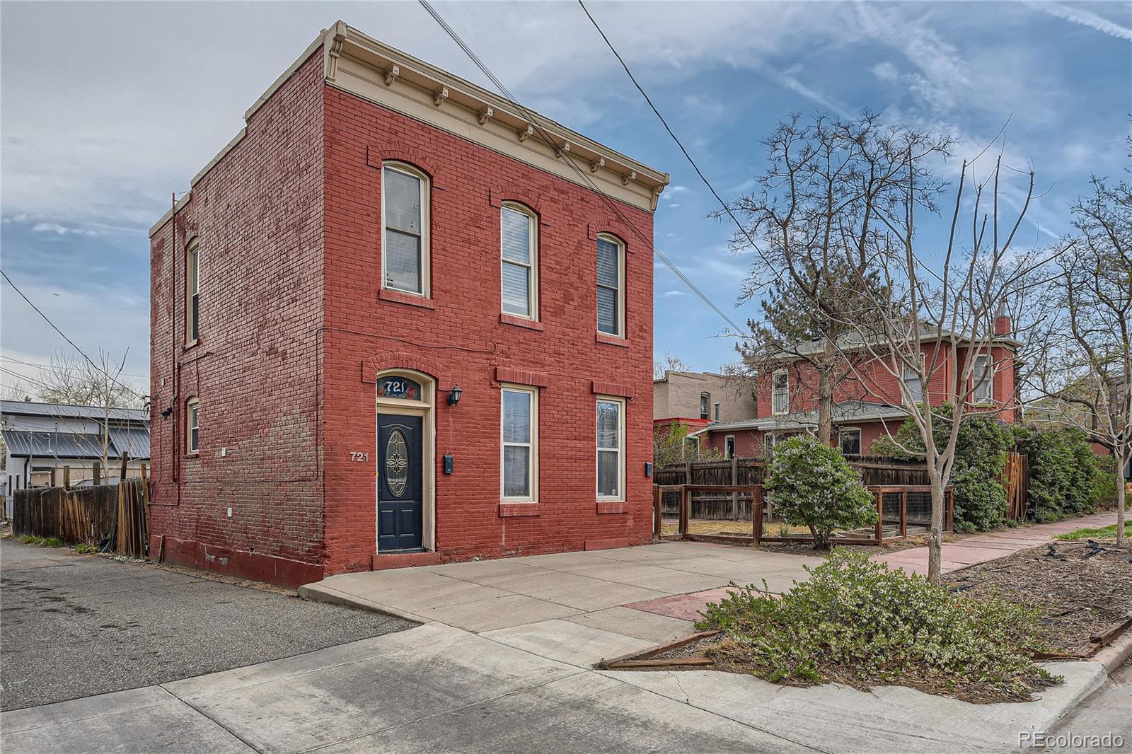 721 E 22nd Avenue