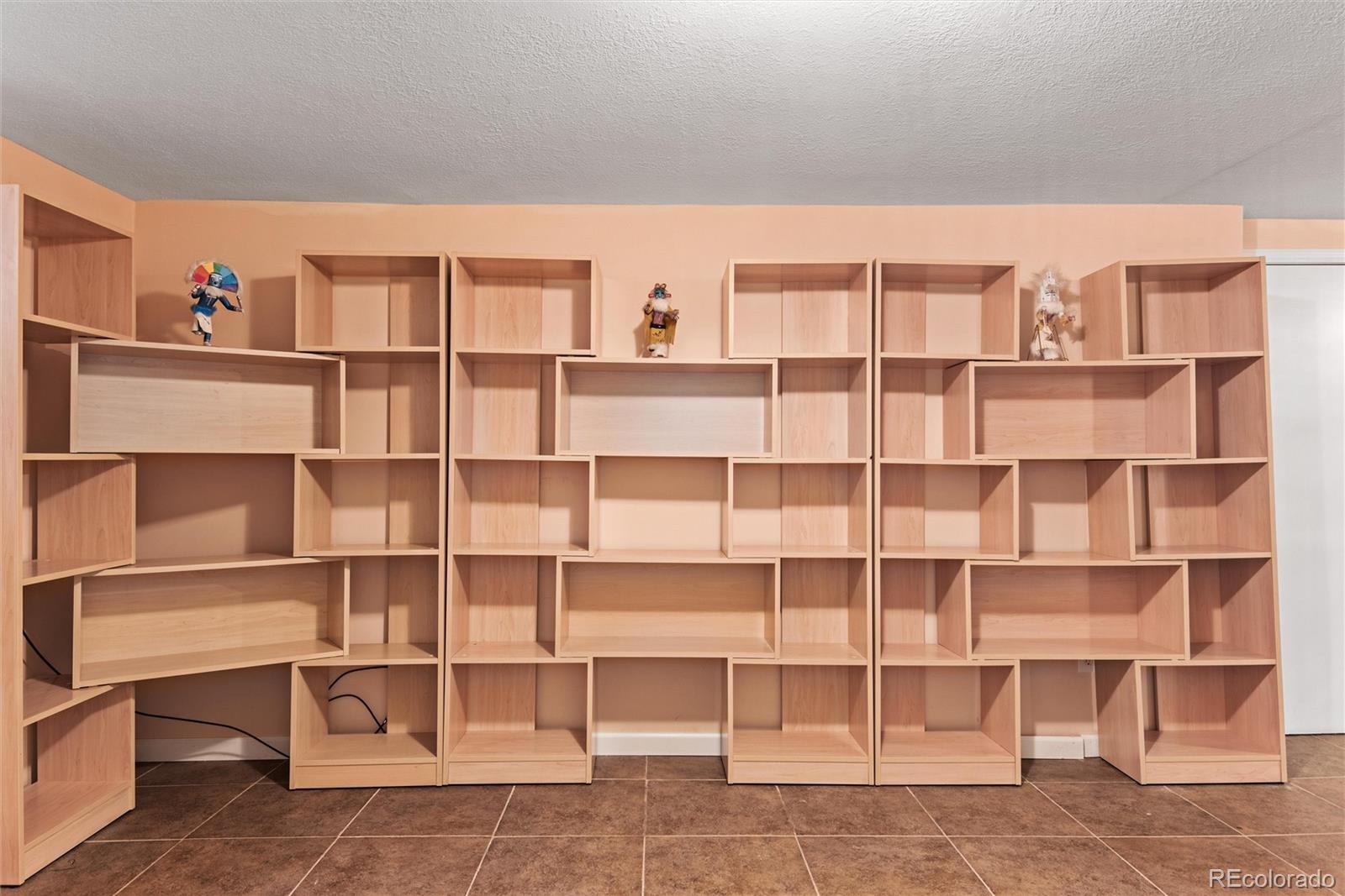 3912 S Cherokee Street