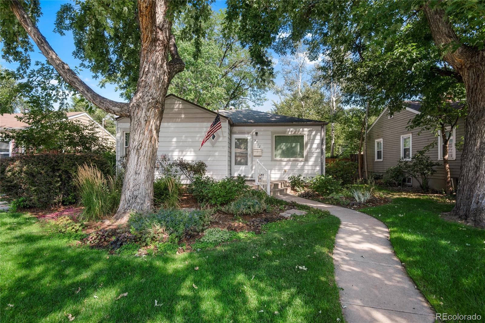 3912 S Cherokee Street