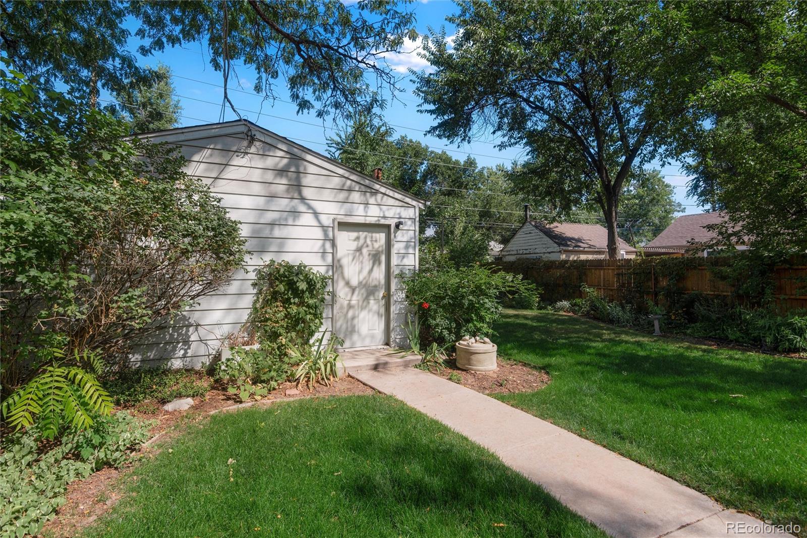 3912 S Cherokee Street