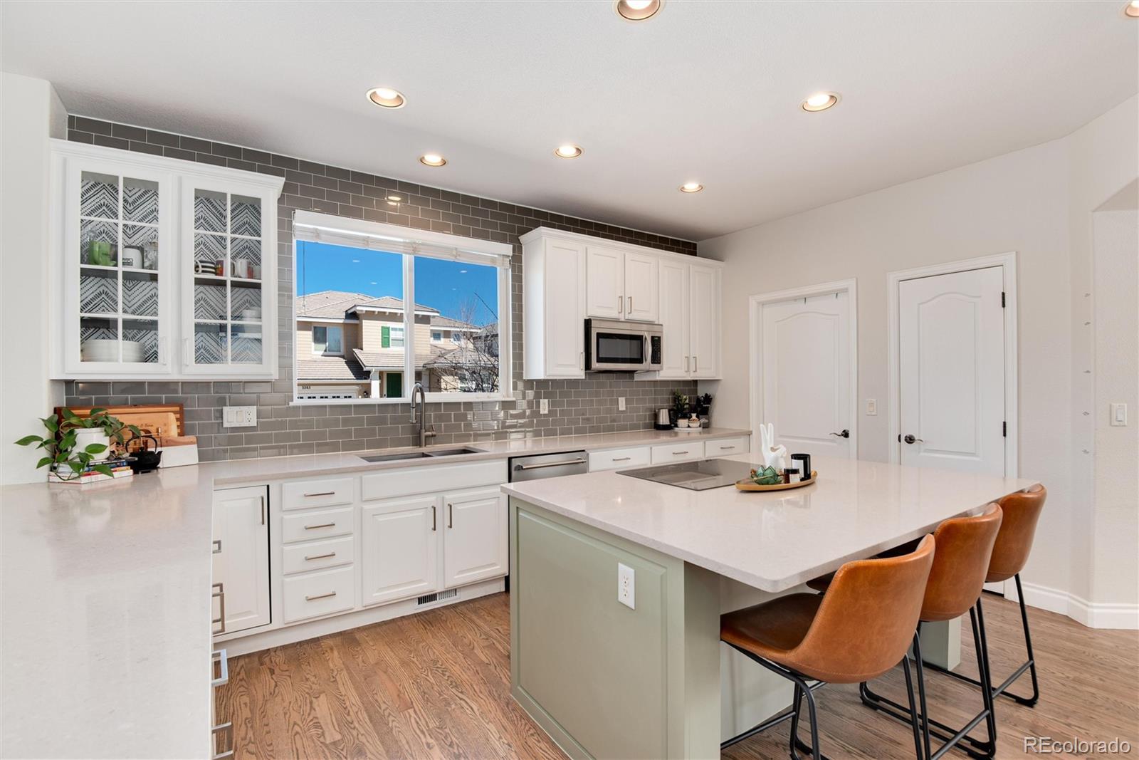 9225 Aspen Creek Way