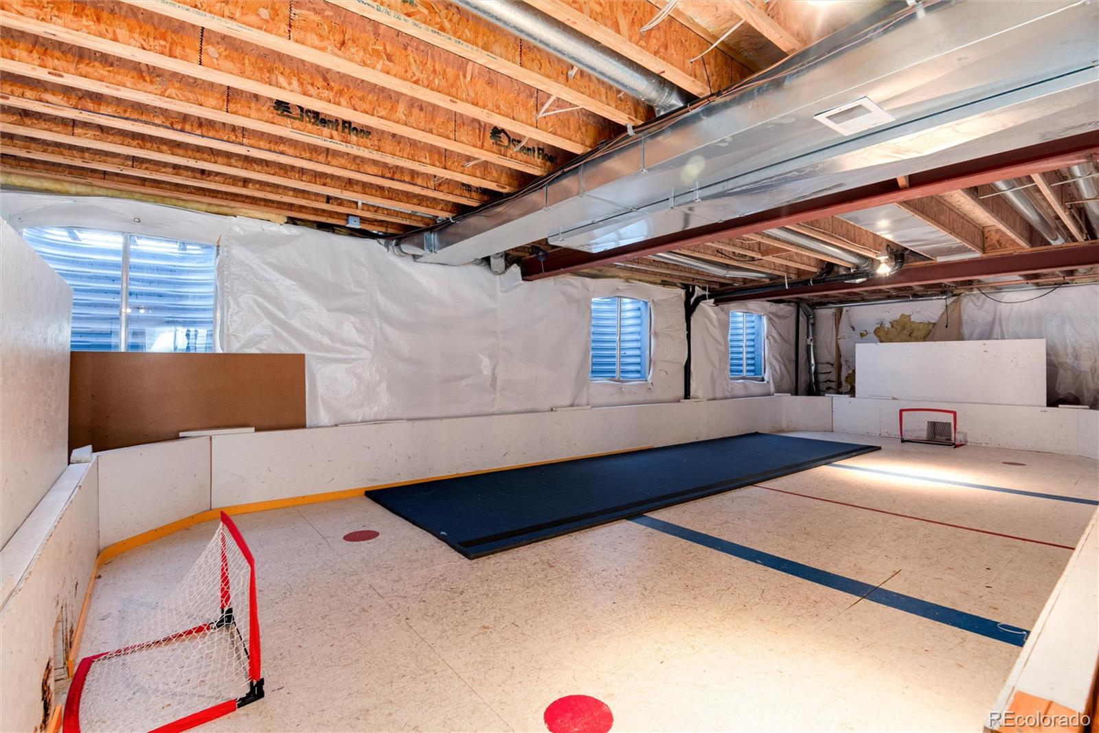 9225 Aspen Creek Way