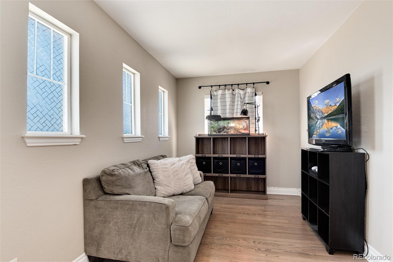 9225 Aspen Creek Way