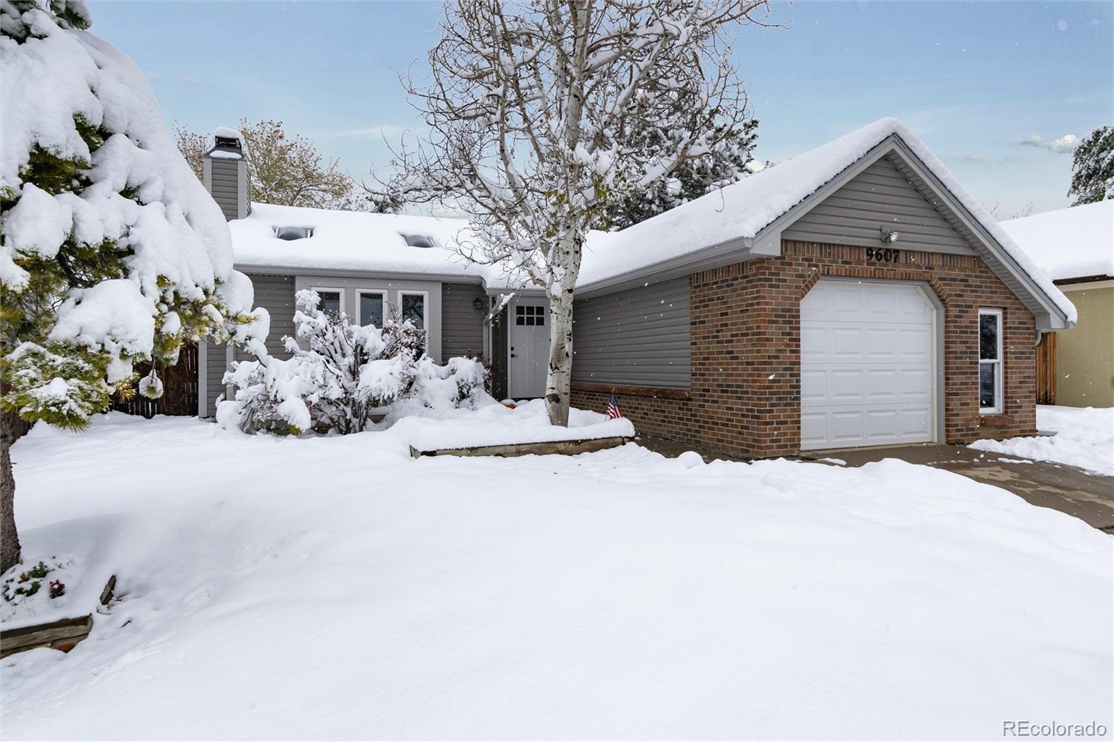 9607 W Nichols Place