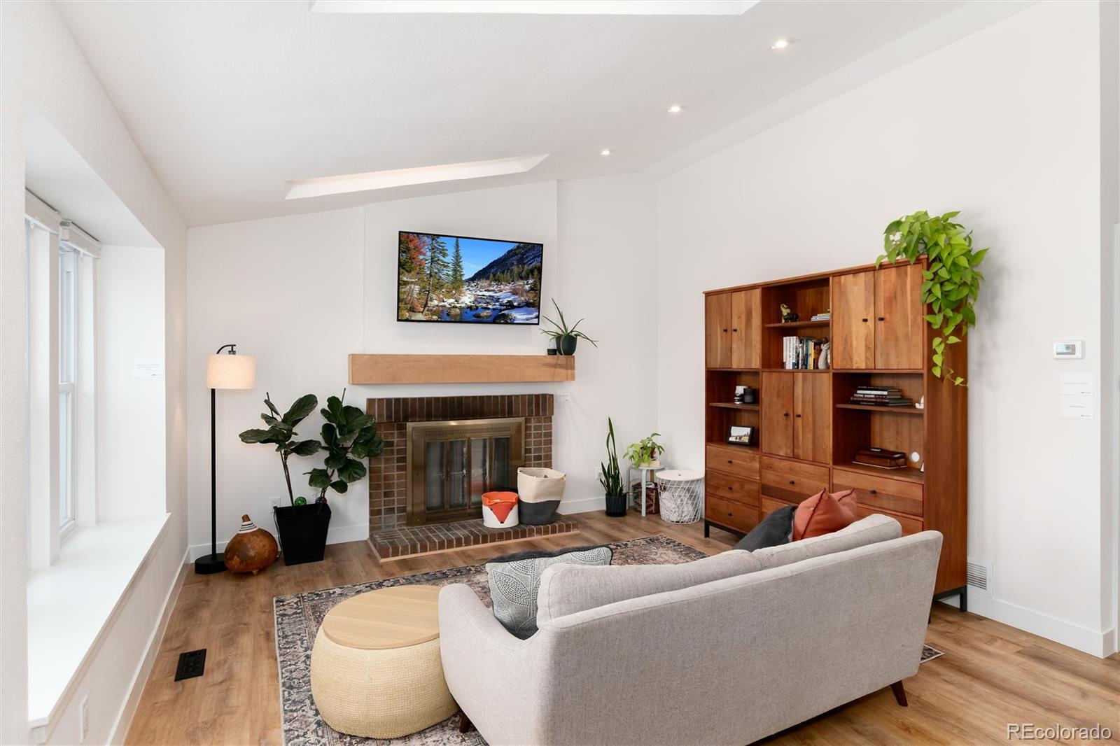 9607 W Nichols Place