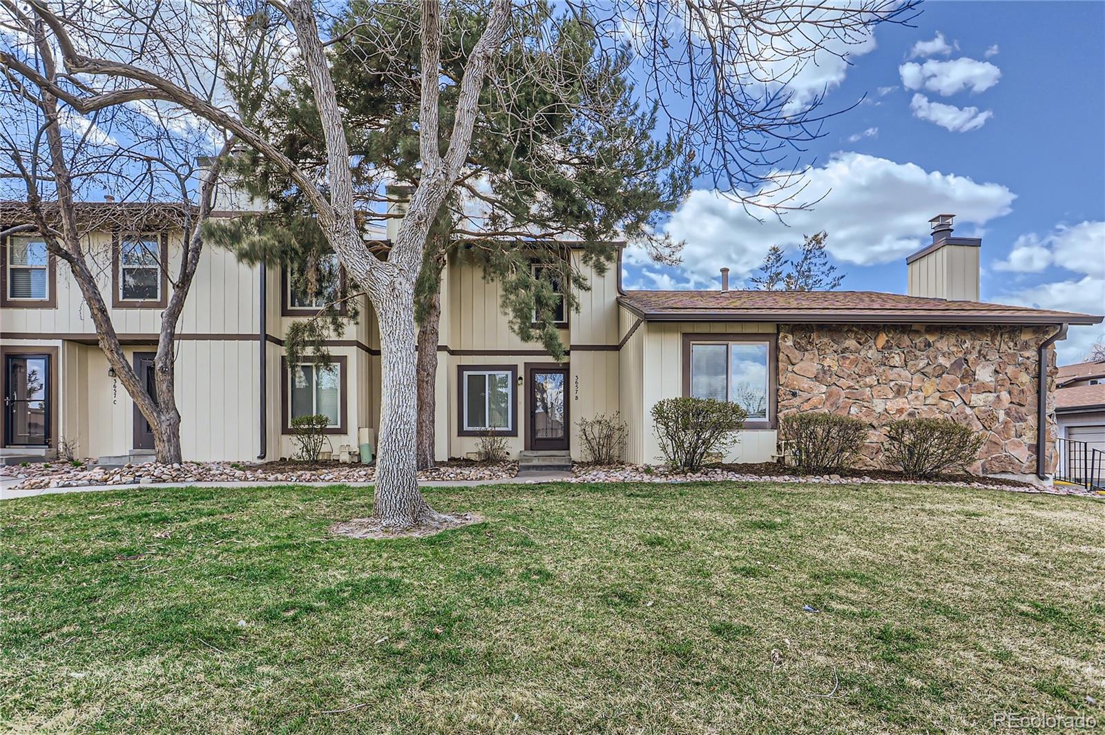 3657 S Laredo Street Unit: B