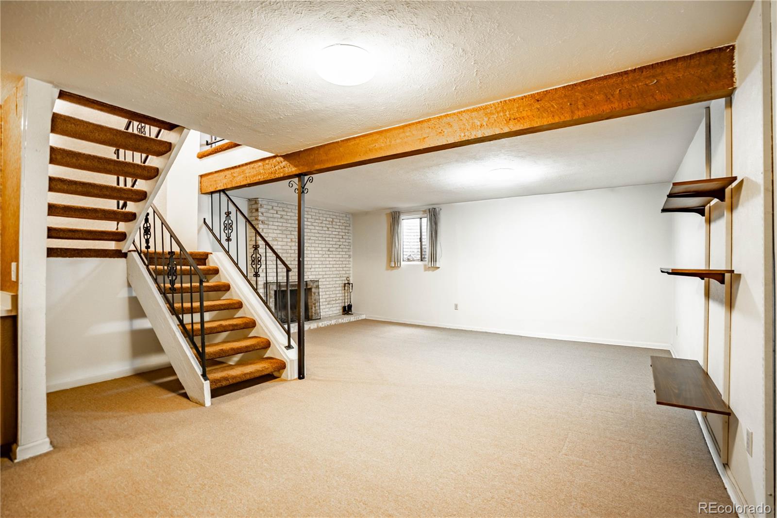 6330 E Mississippi Avenue