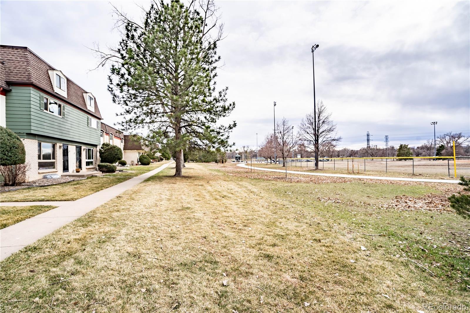 6330 E Mississippi Avenue