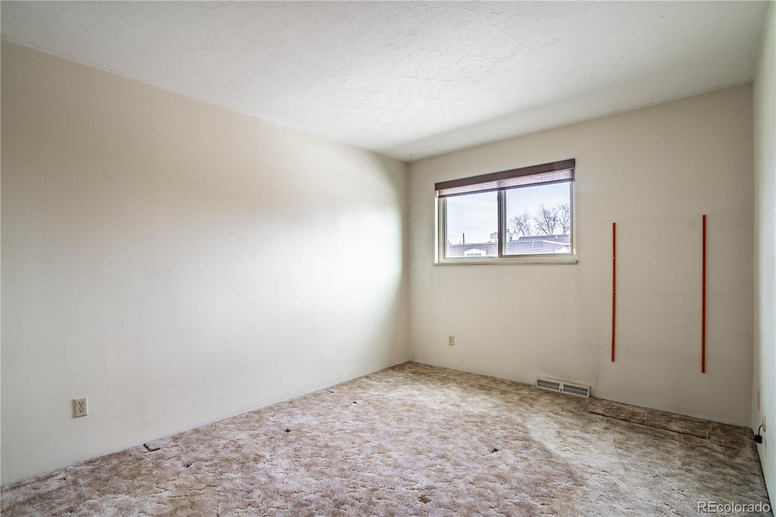 6330 E Mississippi Avenue