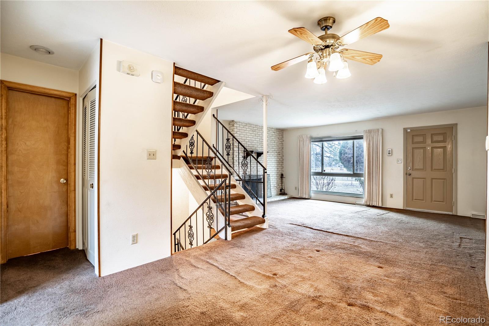 6330 E Mississippi Avenue