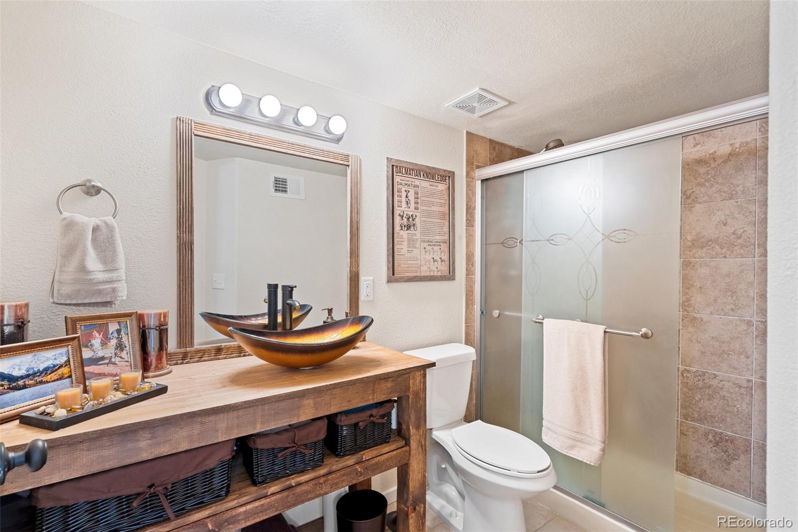 6853 Red Cardinal Loop