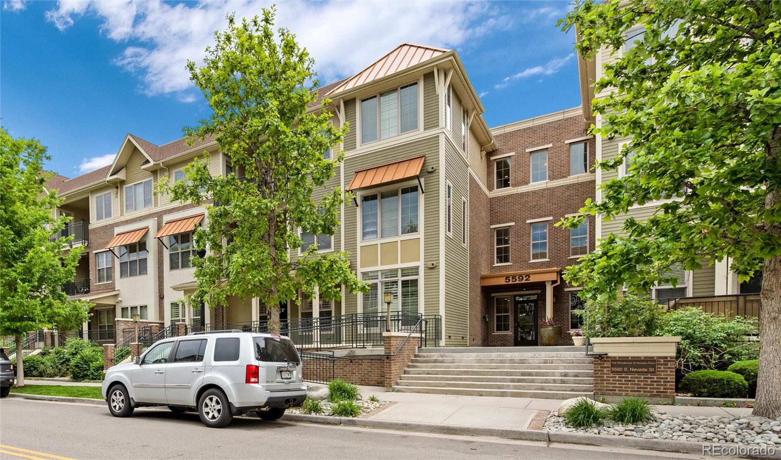 5592 S Nevada Street Unit: 105