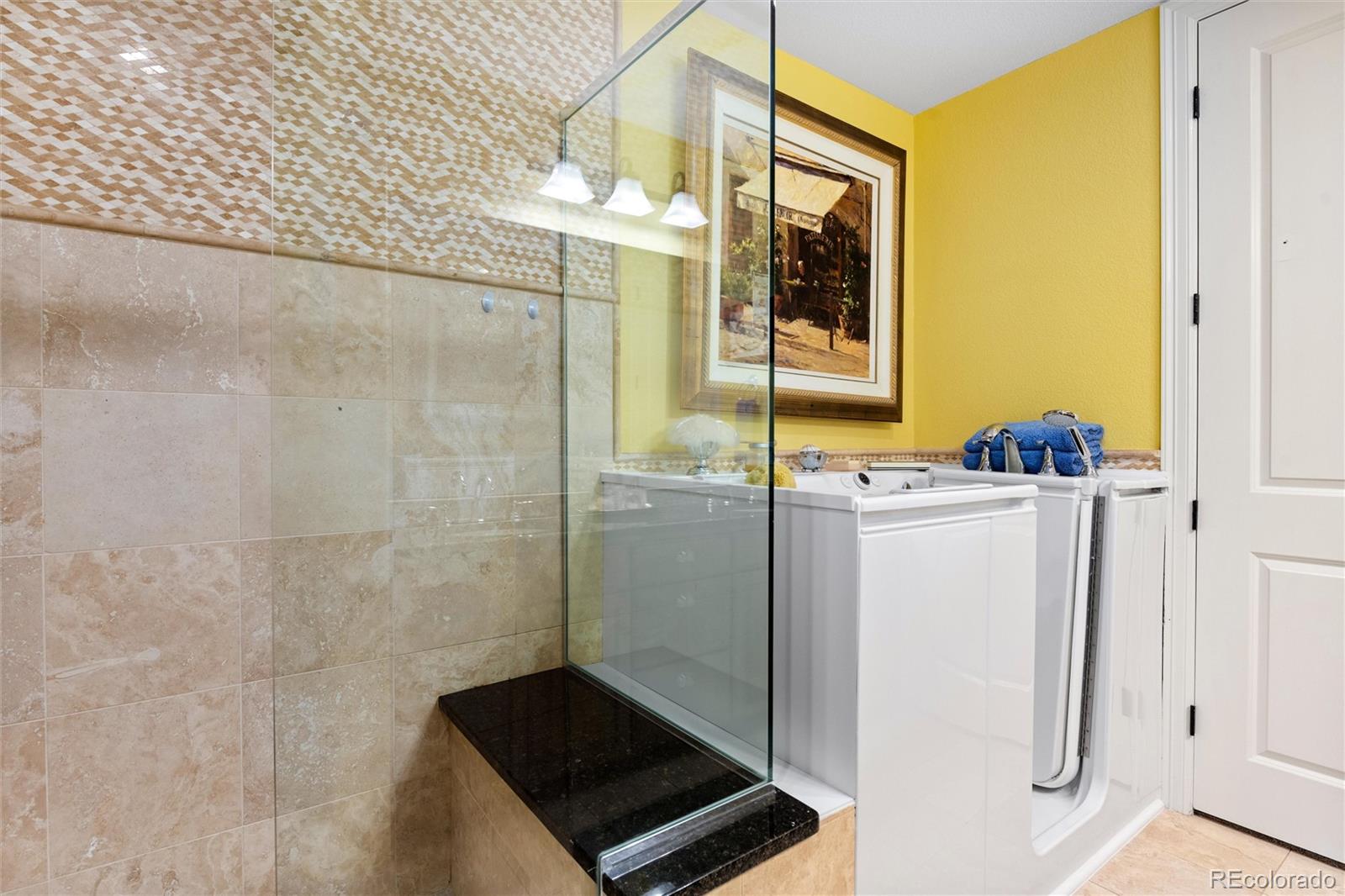 5592 S Nevada Street Unit: 105